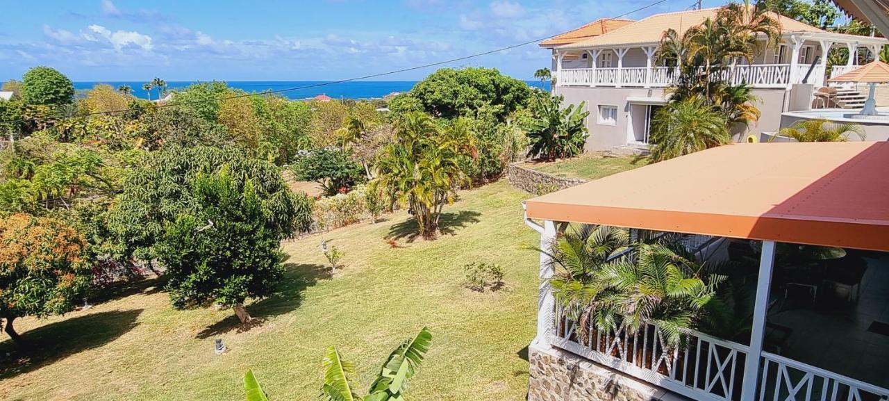 Les Hauts Du Cap Le François 外观 照片